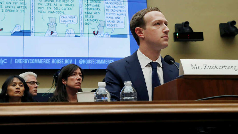 Zuckerberg considera inevitable regular con leyes la privacidad en Internet