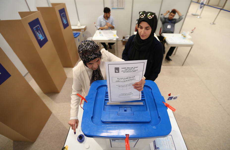Iraquíes en el extranjero votan en elecciones parlamentarias