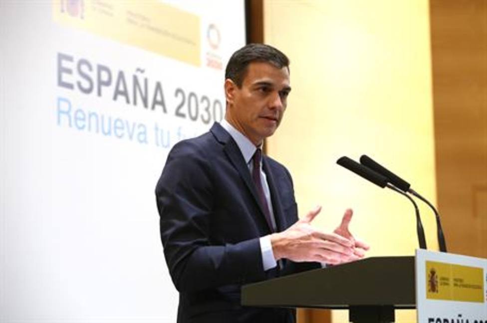 Pedro Sánchez lanza promesas para Asturias
