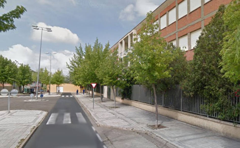 Un conductor se da a la fuga tras atropellar a un joven de 16 años en Palencia.