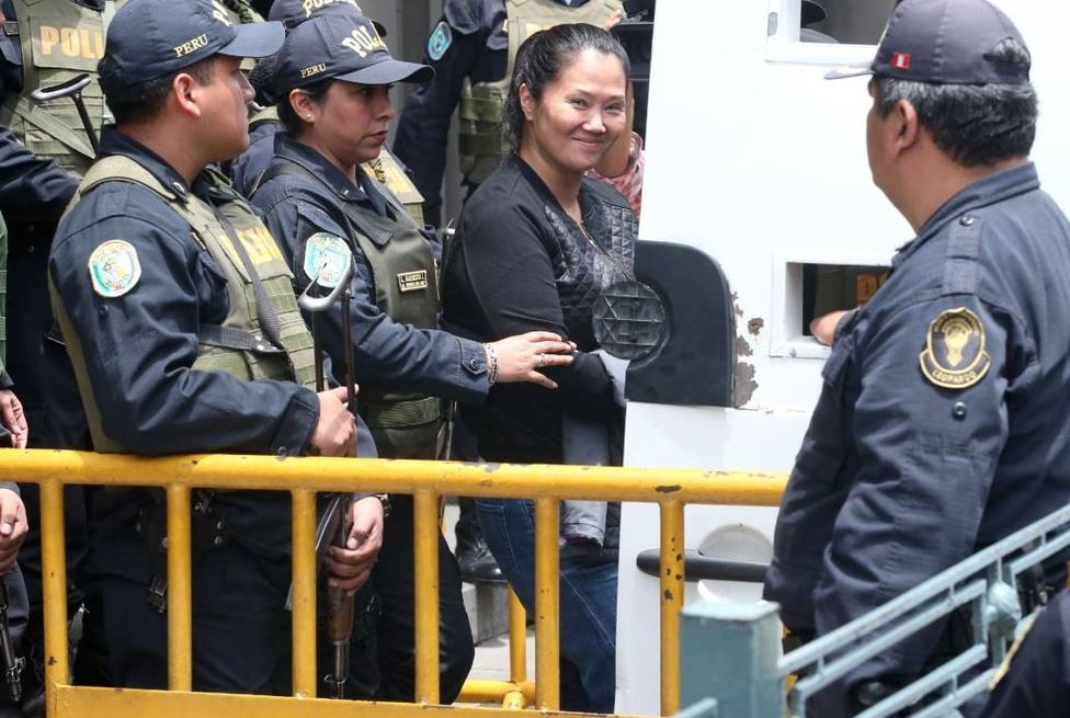 La Justicia de Perú dicta 15 meses de prisión preventiva para Keiko Fujimori ante el riesgo de fuga