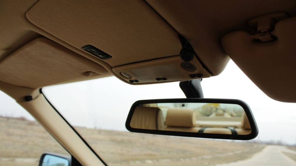 Sabes que importante son los espejos retrovisores de tu coche?