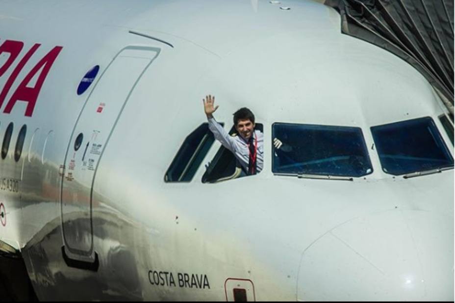 Un piloto español se vuelve viral al enseñar lo que nunca has visto de un avión