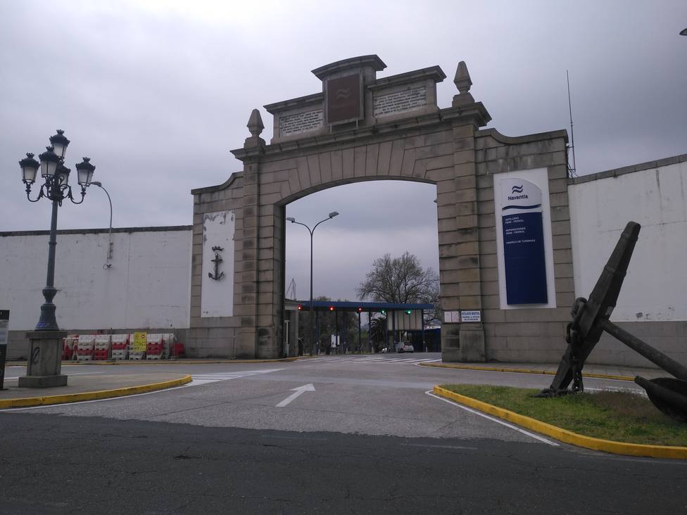 Entrada principal del astillero de Navantia en Ferrol