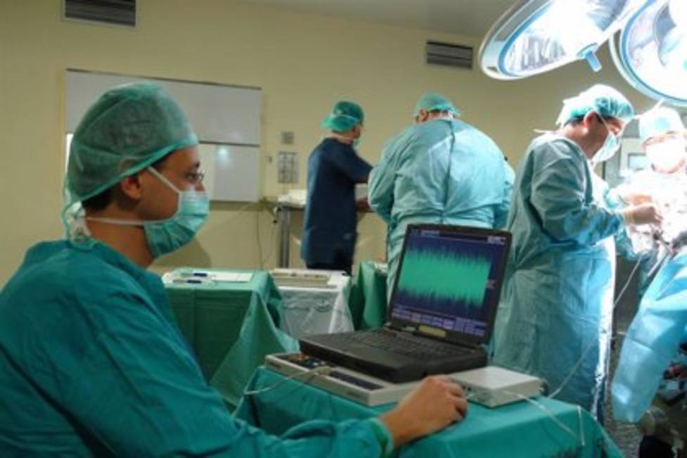 Foto operación quirúrgica de próstata (Europa Press)