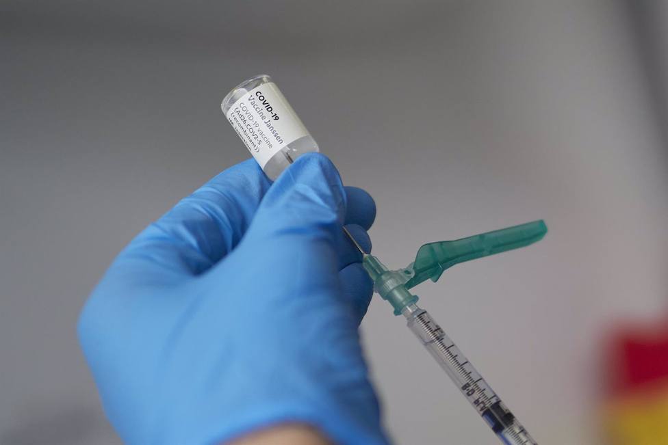 Almería espera recibir esta semana más de 40.000 vacunas tras haber aplicado 234.146 dosis