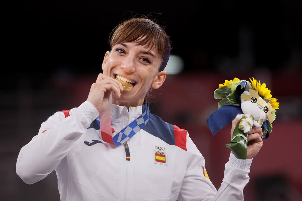 Sandra Sánchez, con su medalla de oro
