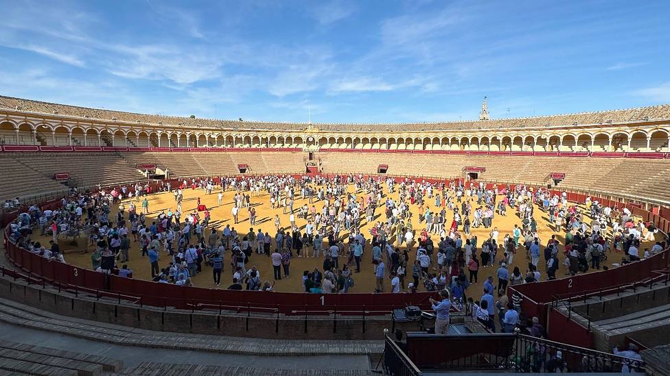 Aspecto del ruedo de la Real Maestranza de Sevilla durante la Jornada de Puertas Abiertas