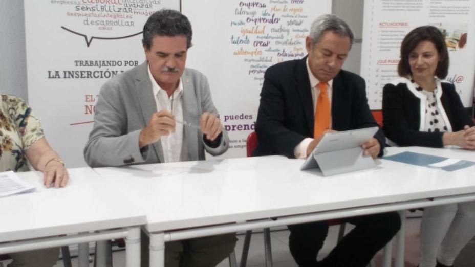 Fernando de la Cierva pide a Pedro Sanchez que no negocie bilateralmente este asunto