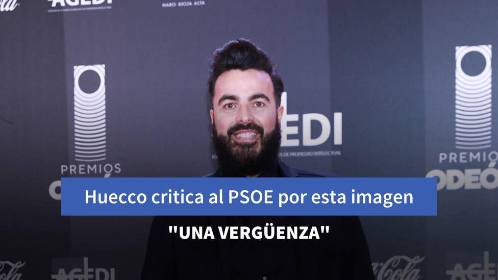 El cantante Huecco critica al PSOE por esta imagen: “Una vergüenza”