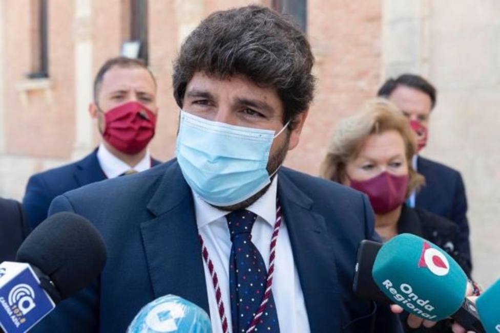 López Miras: Estamos tomando medidas para evitar el colapso sanitario