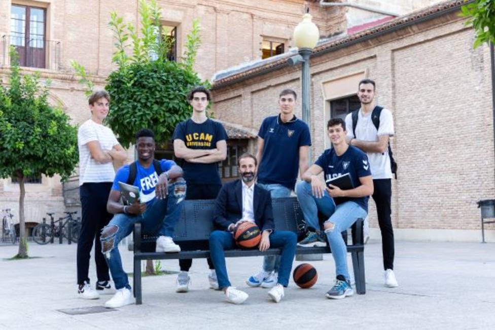 ctv-i1e-cantera-baloncesto-ucam-cb-universidad-alumnos-2020-equipo-de-baloncesto