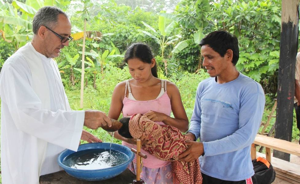 El obispo de Iquitos (Perú), Miguel Ángel Cadenas, explica cómo se ha vivido la pandemia en la Amazonía