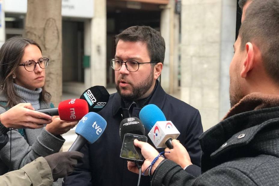 El Govern ve lamentable la votación del 155 y recuerda las raíces extremeñas de catalanes