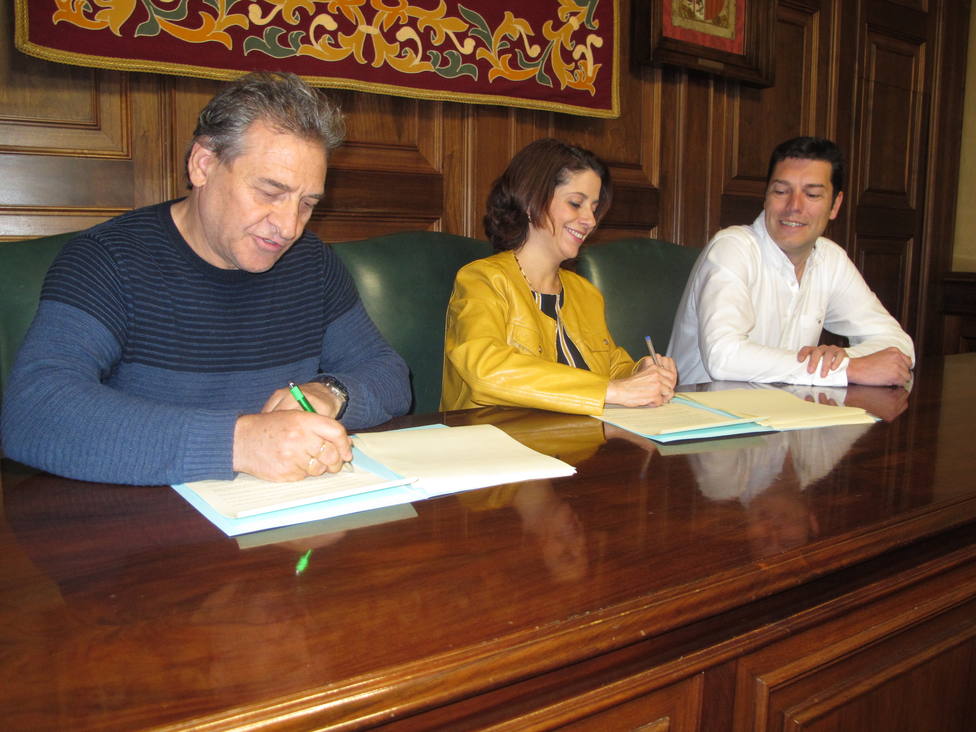 El Ayuntamiento de Teruel e Interpeñas han renovado su convenio de colaboración