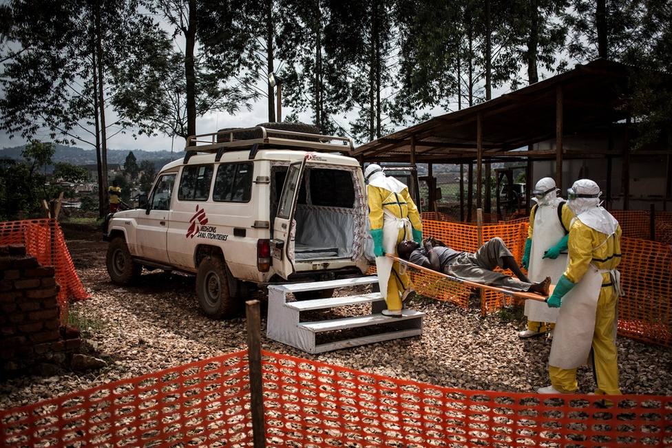 Uganda, sin casos de ébola tras la repatriación a RDC de los familiares de las dos víctimas