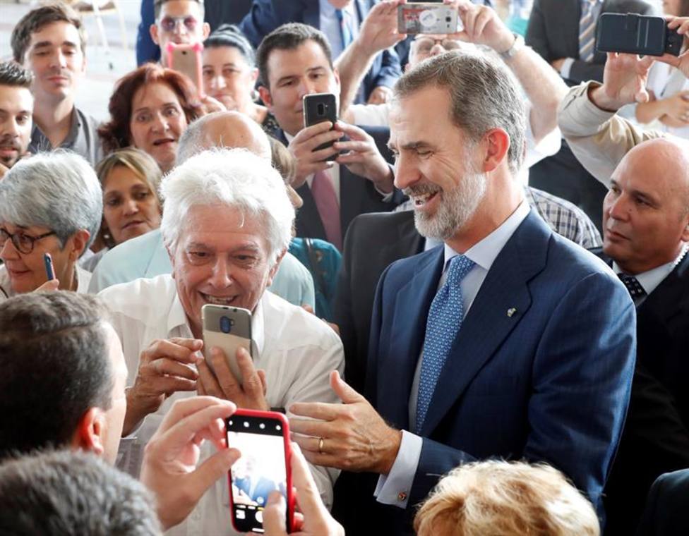El Rey traslada un mensaje de apoyo total a los empresarios españoles en Cuba