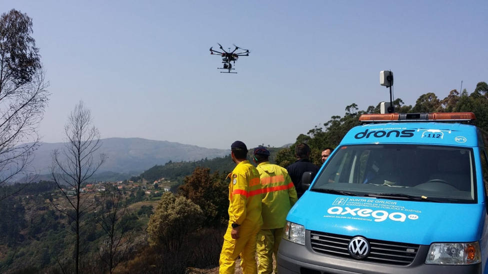 Equipo de drones de la Axencia Galega de Emerxencias (Axega)