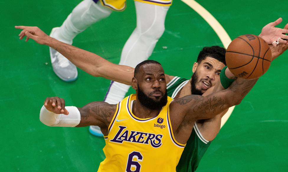 Los Angeles Lakers at Boston Celtics