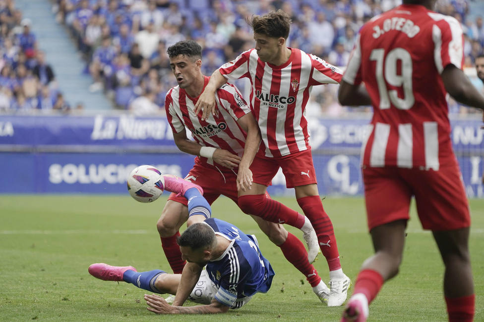 Posiciones de real sporting contra real oviedo