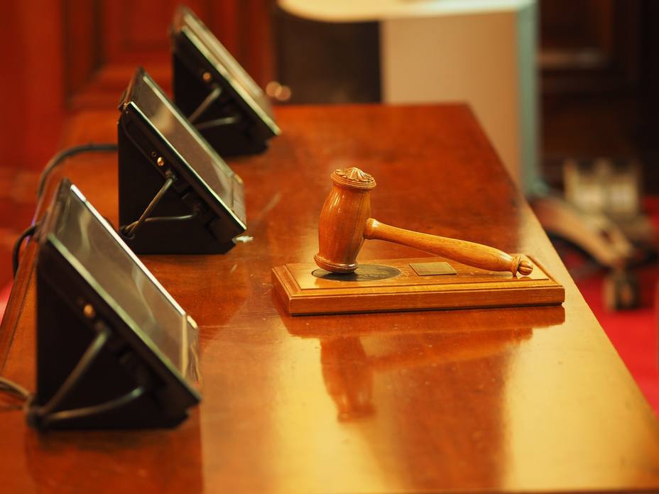 Las juezas piden revisar el modo en que se investiga y juzga los delitos sexuales