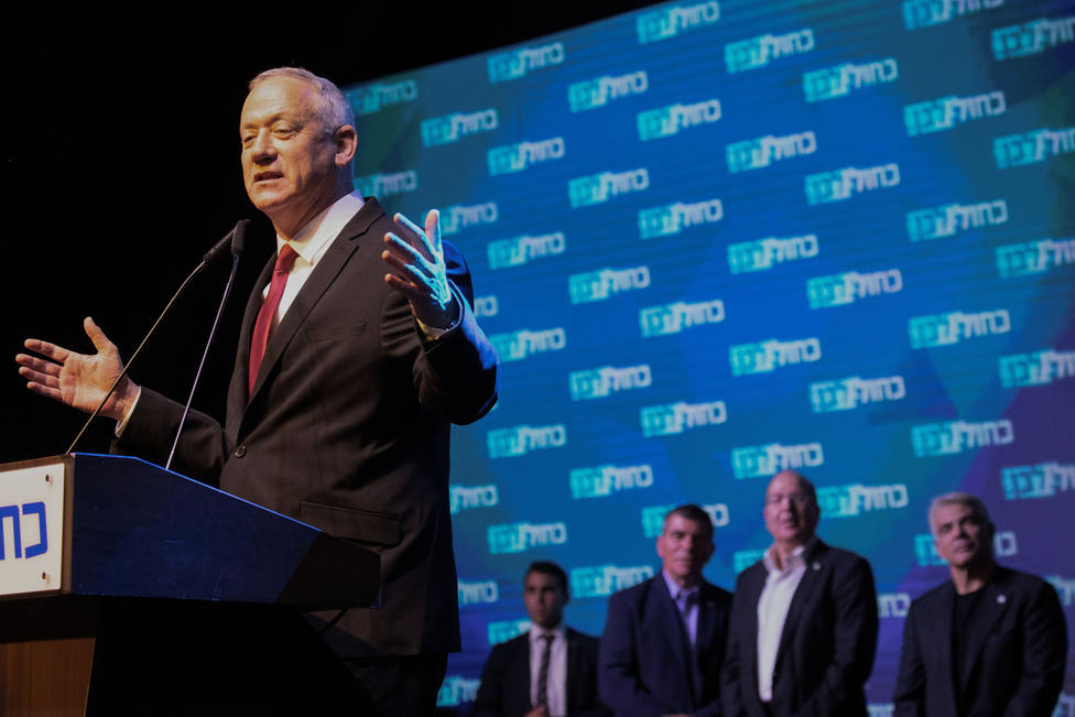Gantz pide a Netanyahu que devuelva el mandato al presidente de Israel y le permita formar Gobierno