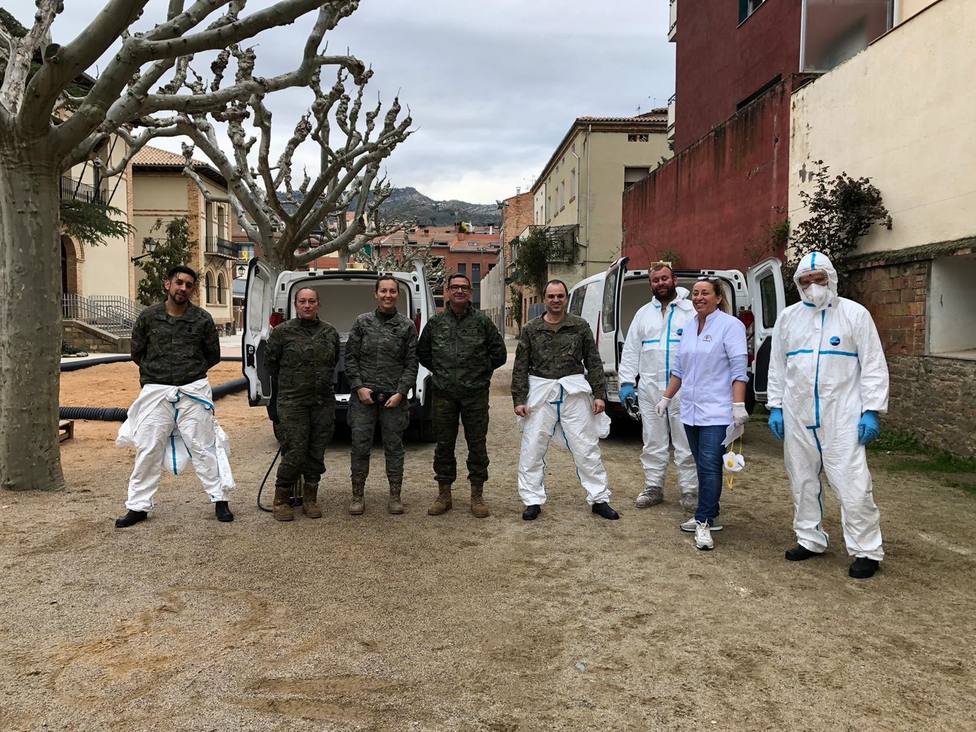 El Ejército desinfecta residencias en Badalona y la Pobla de Segur, las primeras en Cataluña