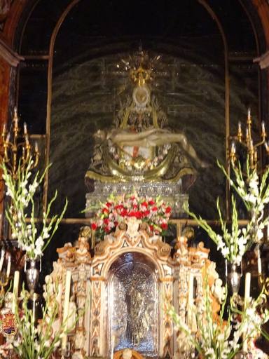 Virgen de las Angustias, Reina de Granada