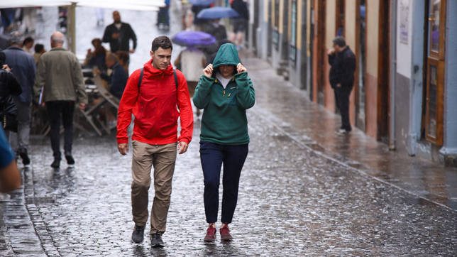 La DANA deja lluvia, nieve, granizo, rayos, truenos, frío y