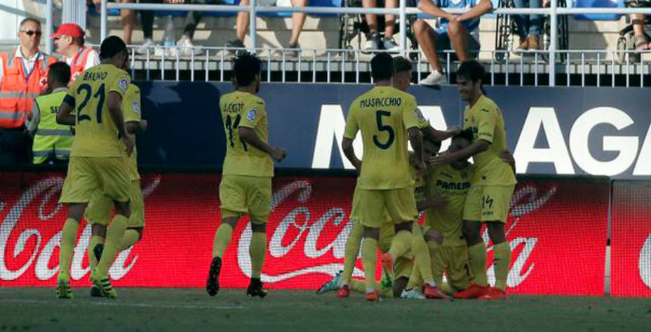 El Villarreal celebra uno de sus goles al Málaga (@LaLiga)