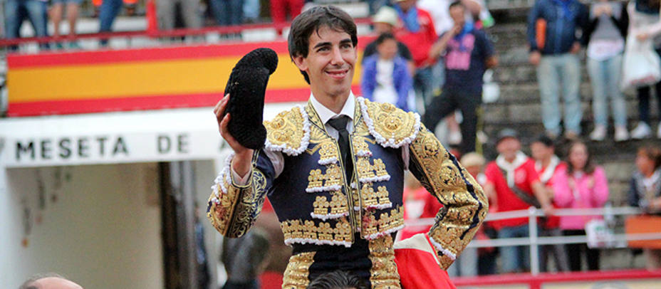 Jiménez Fortes durante su salida a hombros en la Feria de Santiago 2013. CHOPERATOROS