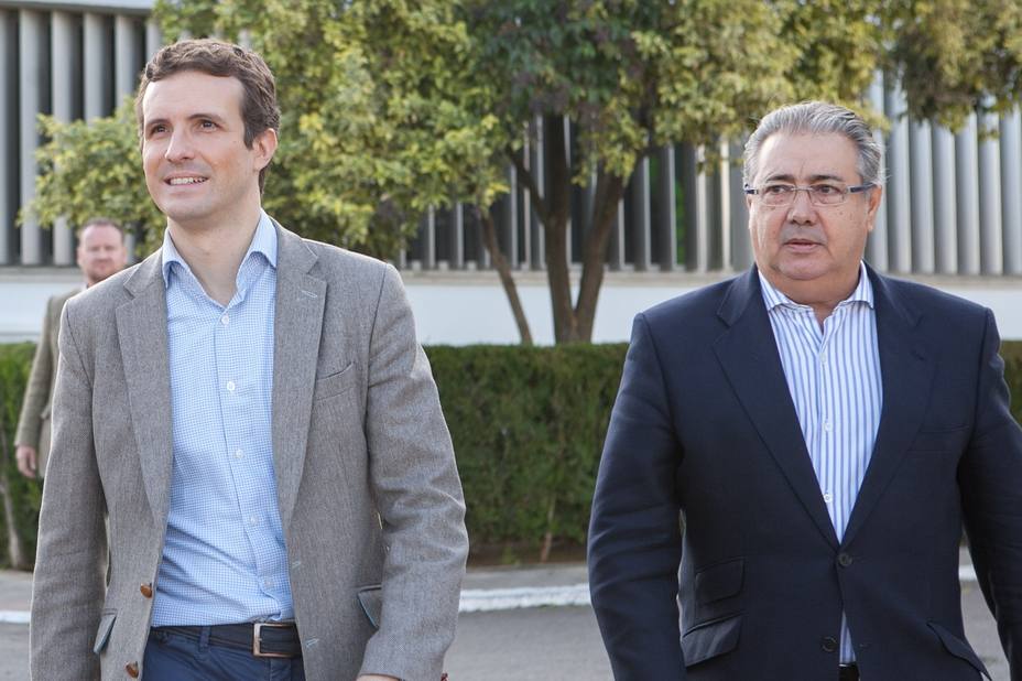 Casado apuesta por municipalizar la campaña andaluza porque son la primera vuelta de las elecciones de mayo de 2019