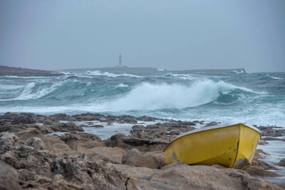 El temporal deja un pescador muerto en San Feliu de Guíxols