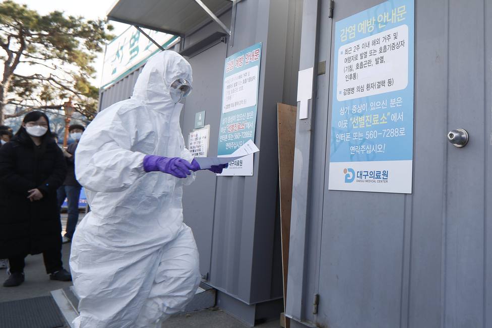 Corea del Sur registra 594 casos nuevos de coronavirus en pocas horas y roza ya los 3000 contagiados