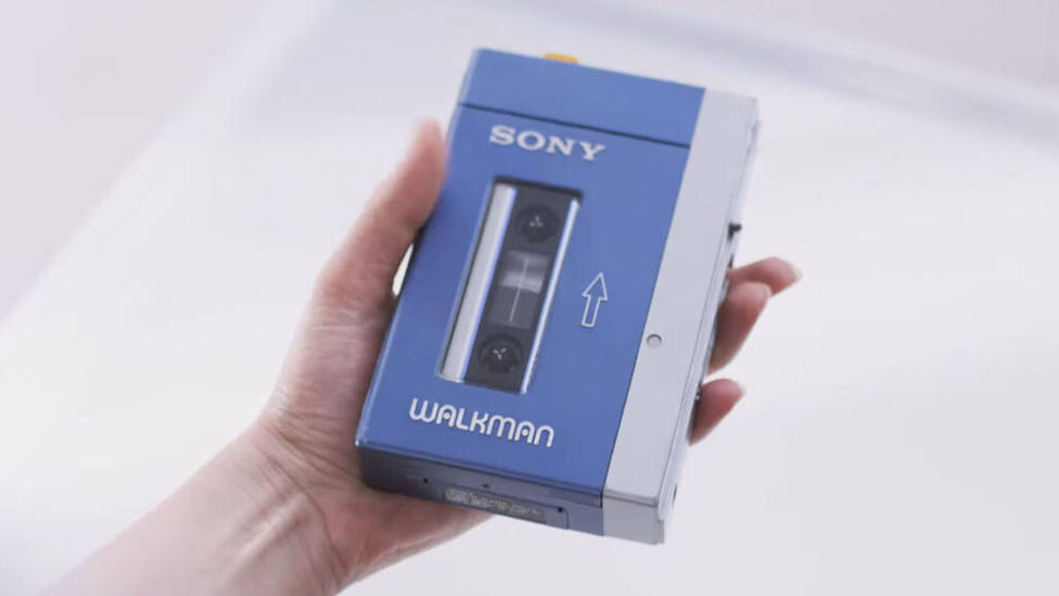 MIXXTAPE es un reproductor de música digital en forma de cassette que  también se puede reproducir en un Walkman