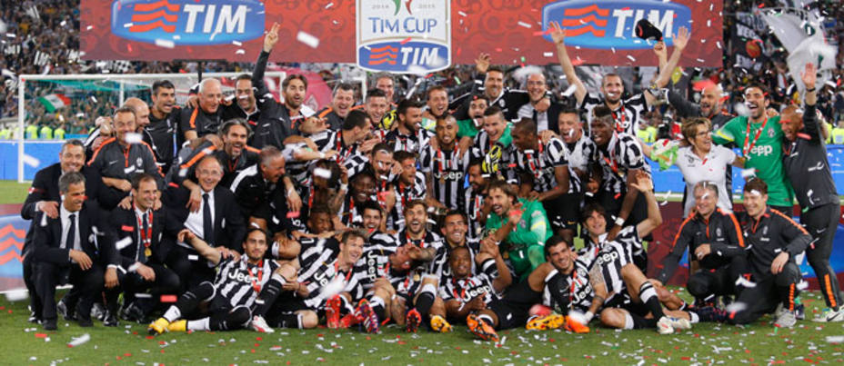 La Juventus celebra el título de Copa. REUTERS