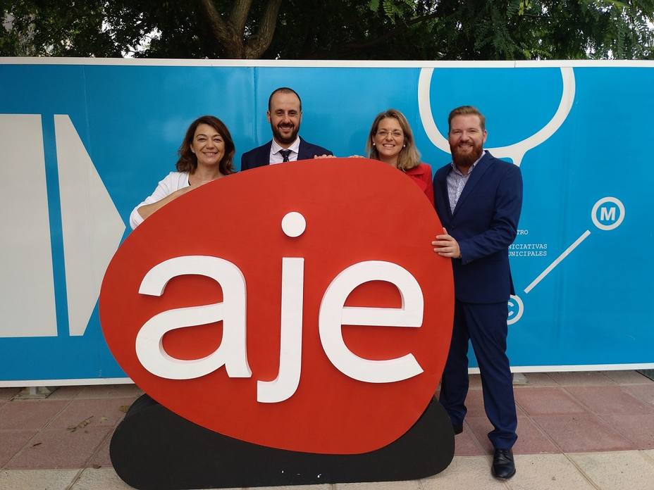La Comunidad y AJE lanzan otra edición de Murcia Empresa para ayudar a 650 jóvenes a poner en marcha su nego