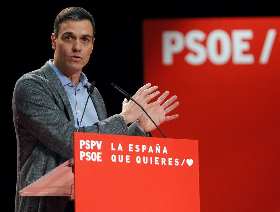Pedro Sánchez protagoniza un acto de partido en Alicante