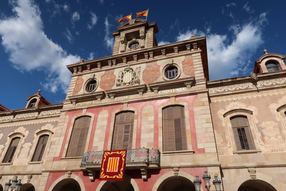 Letrados del Parlament no ven que deba amparar casos como la amenaza de secuestro a Puigdemont