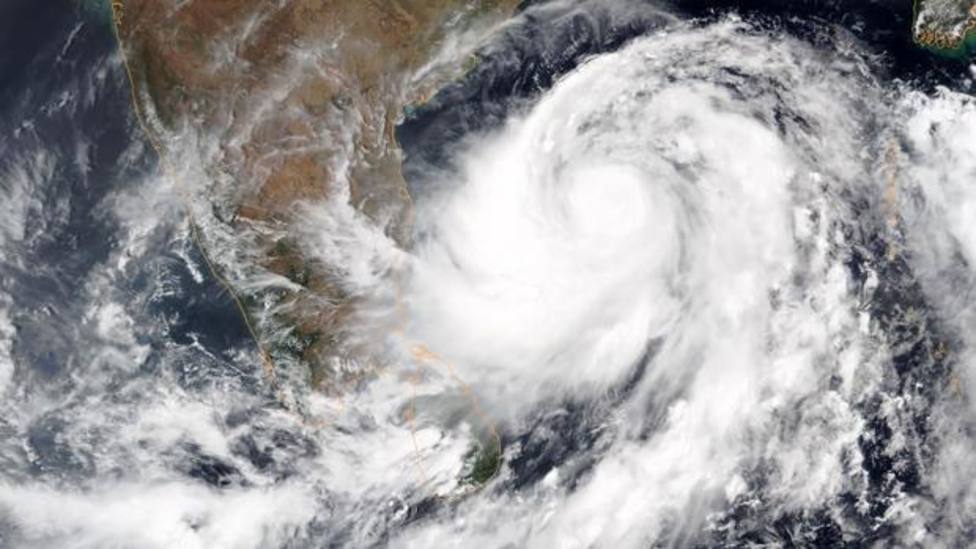 El ciclón Fani alcanza la costa este de la India con vientos de casi 200 Km/h