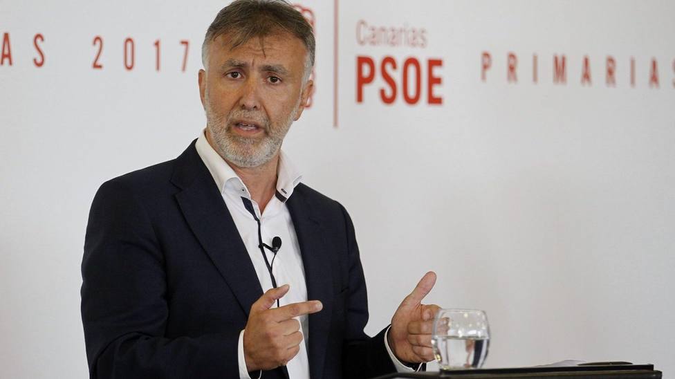 El socialista Ángel Víctor Torres presidirá el Gobierno de Canarias