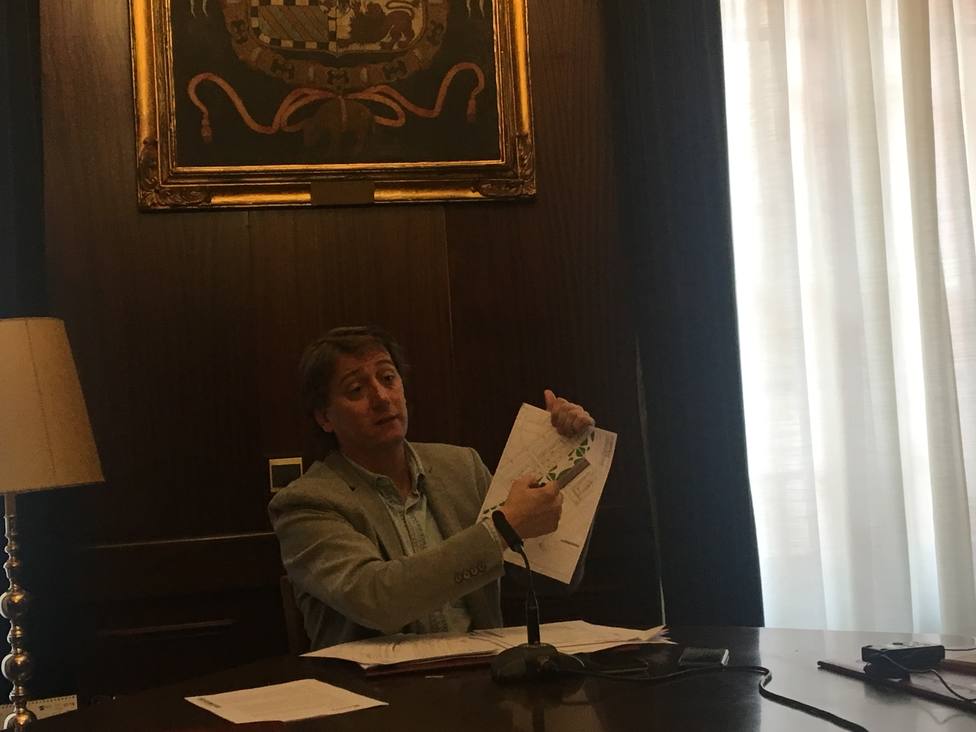 El alcalde de Soria, Carlos Martínez, tras la junta de gobierno de hoy