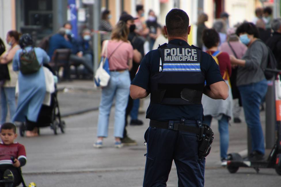Francia notifica 6.654 nuevos positivos y 57 fallecidos en un solo día
