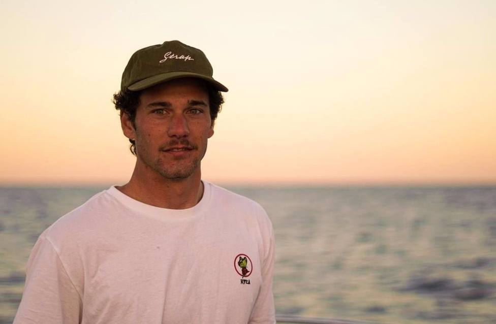 MÃ©xico.- Fallece el surfista espaÃ±ol Ãscar Serra tras caer desde lo alto de una ola en MÃ©xico