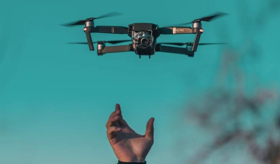 Ciberseguridad: El año 2023 traerá más ataques a las tecnologías satelitales y el empleo de drones para el hackeo, según Kaspersky