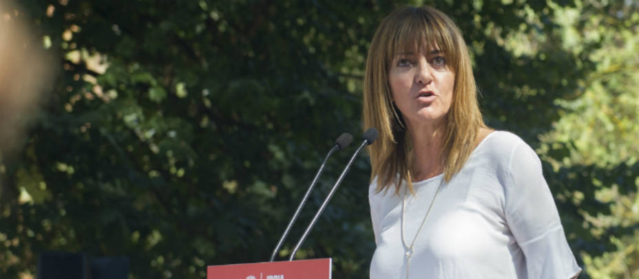 Idoia Mendía, candidata del PSE, durante la campaña electoral de cara al domingo. PSOE
