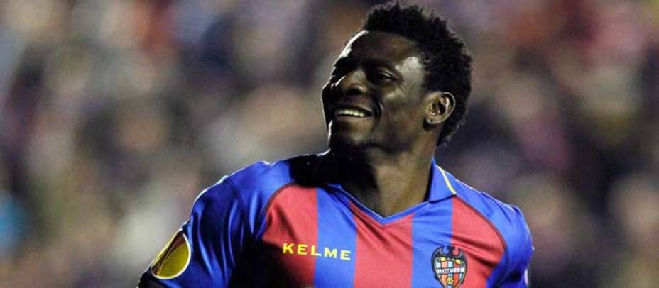 Martins celebra un gol de su ya ex equipo, el Levante (Reuters)