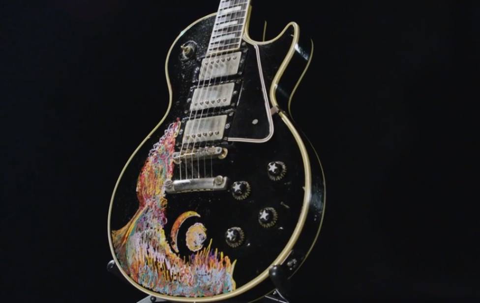 Una de las guitarras que se podrán ver en el Metropolitan de NY