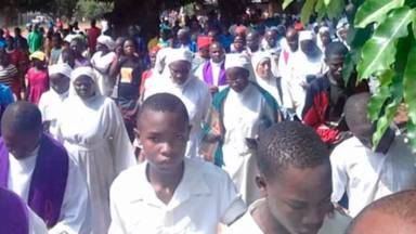 Los fieles despiden a la misionera Nieves Sancho, asesinada en República Centroafricana | ACN