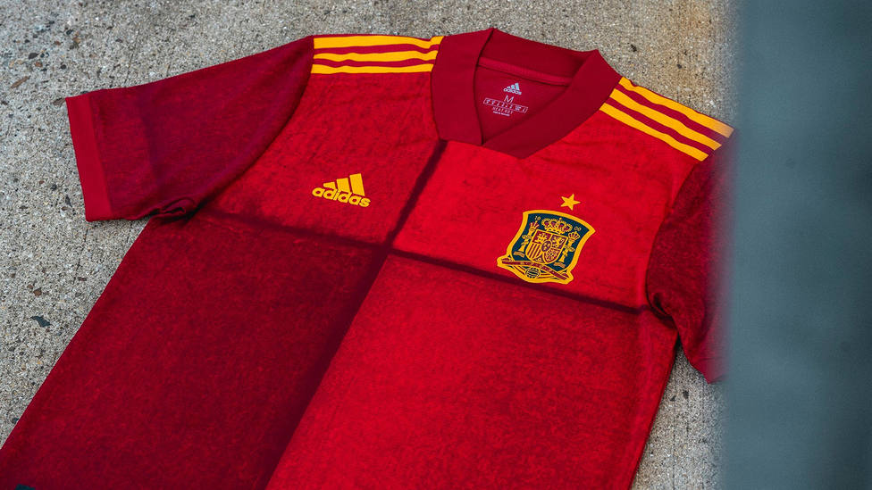 Camiseta de la Selección Española para la Eurocopa 2020 (@SeFutbol)
